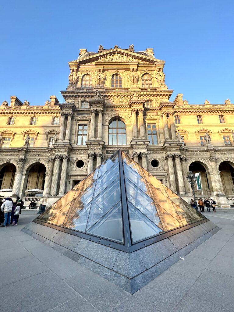 Louvre