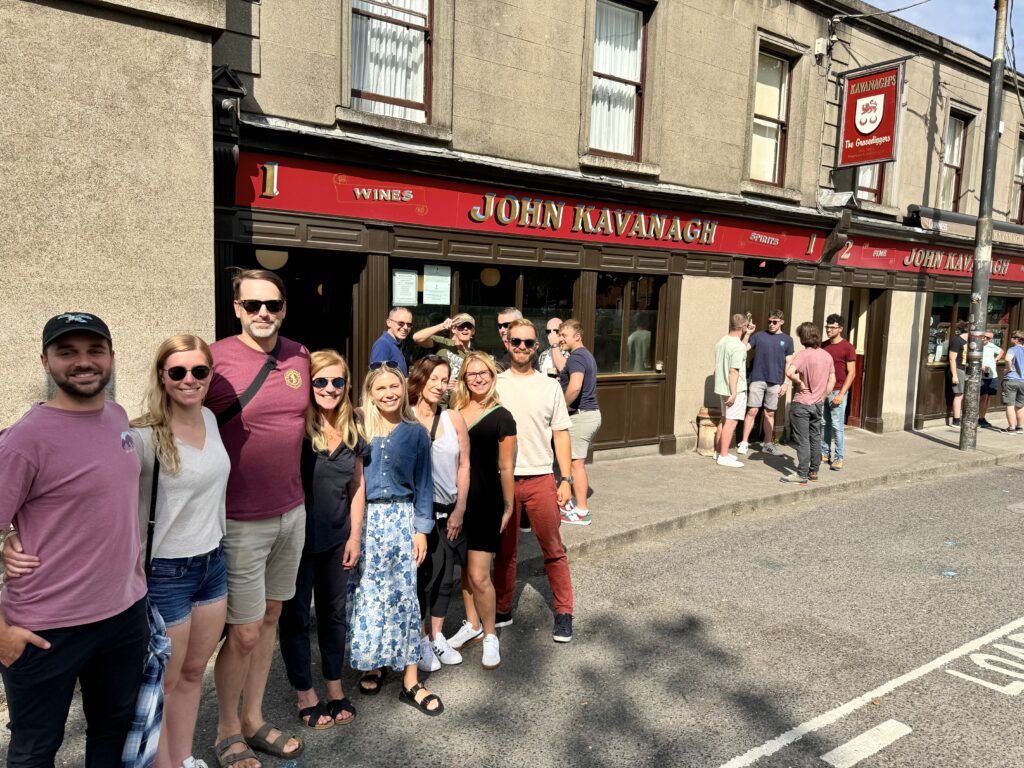 the family about to head int Eamon's Snug in the Gravediggers