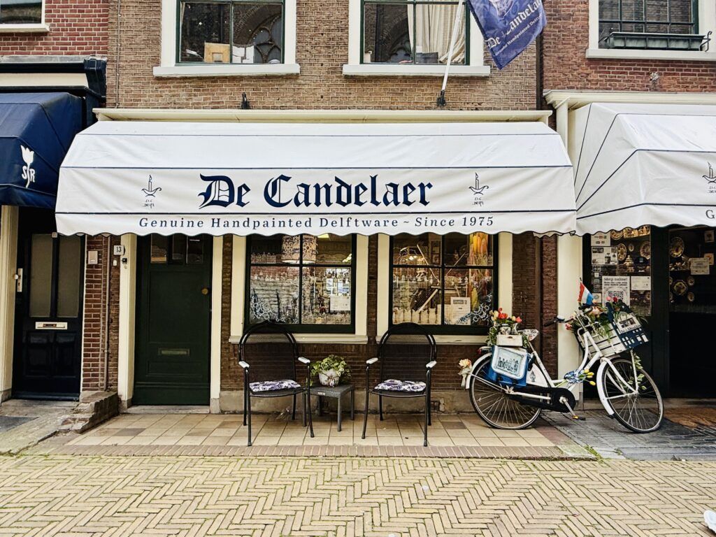 De Candelaer delftware shop