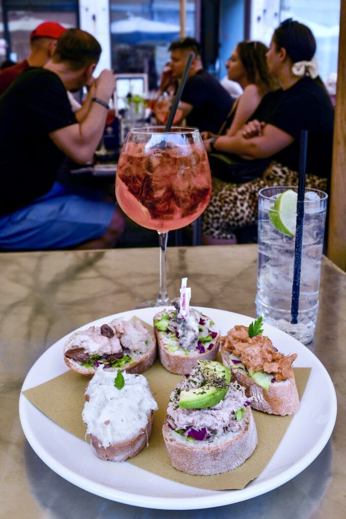cicchetti aperitivo with spritz