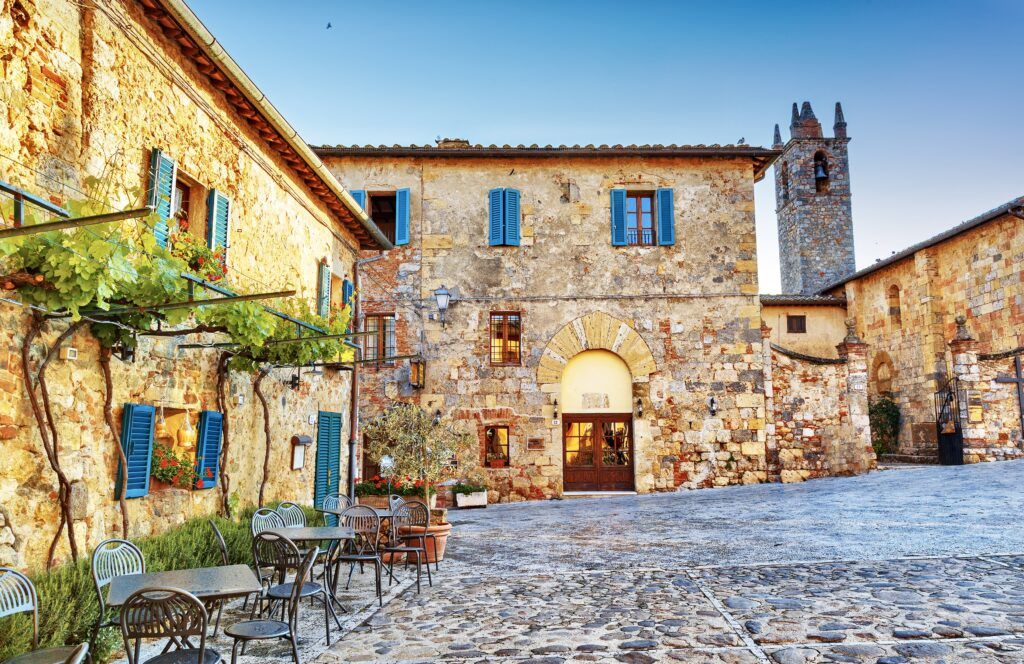 square in Monteriggioni
