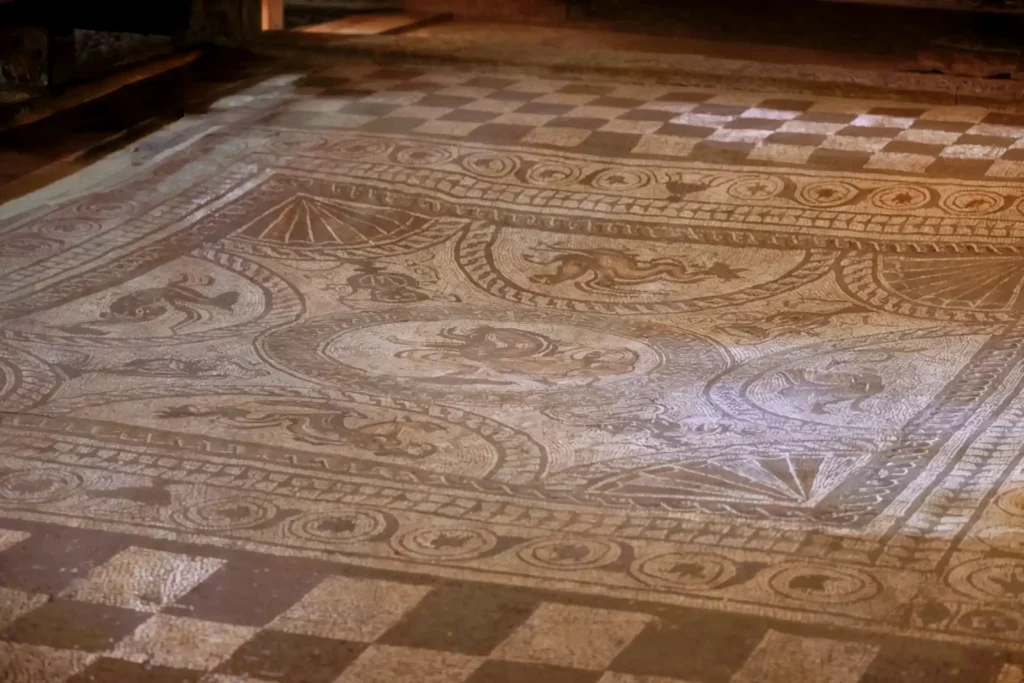 mosaic in Fishbourne Roman House