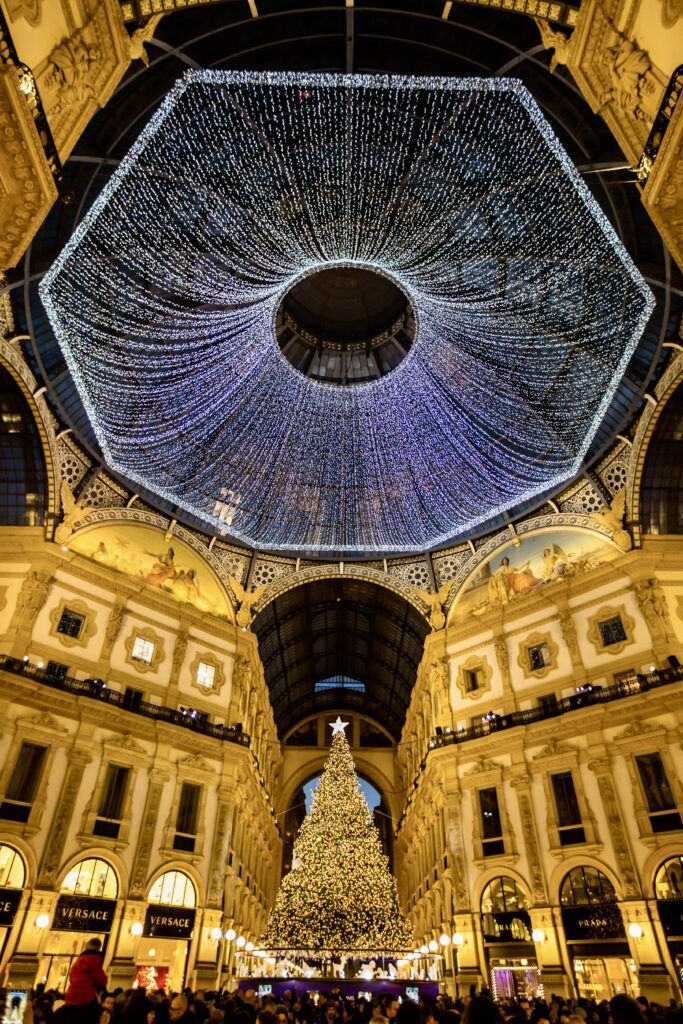 Galleria Vittorio Emanuele with Swarovski Christmas tree