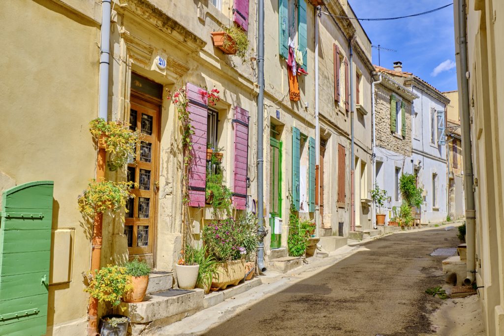 street in la Roquette