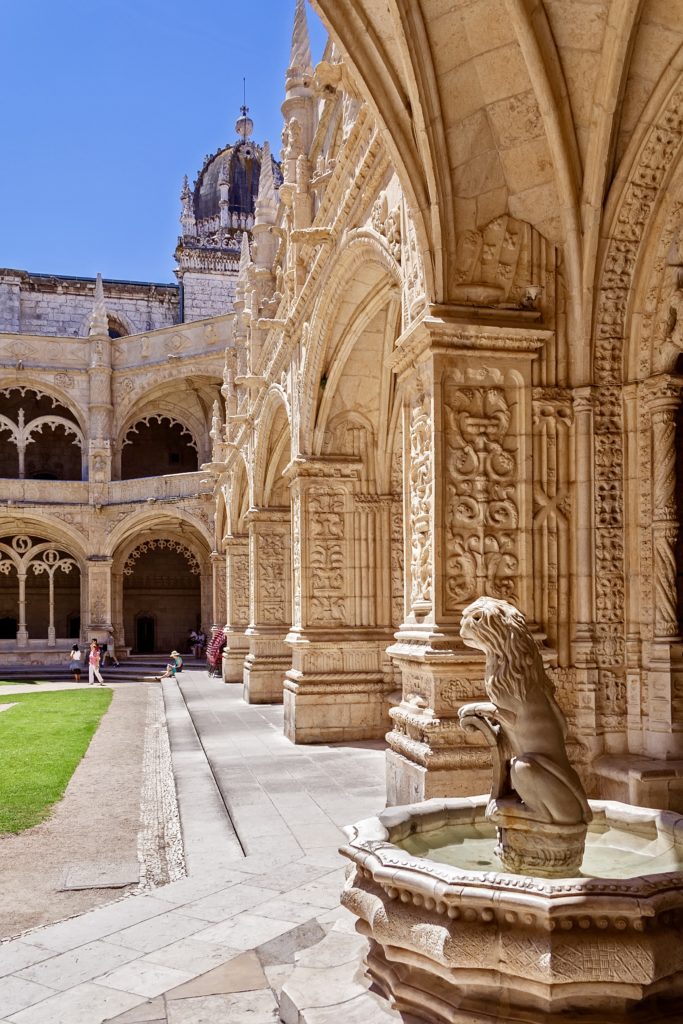 Lion Fountain in the cloister of Jeronimos Monastery 