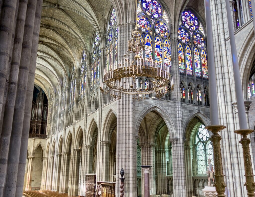 interior of saint denis