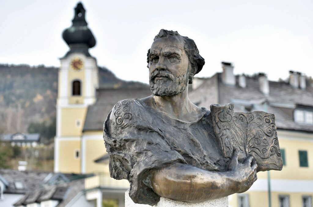 bust of Gustav Klimt