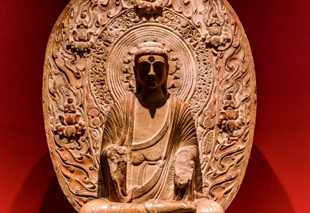 Buddha sculpture in the Cernuschi Museum, a real hidden gem in Paris