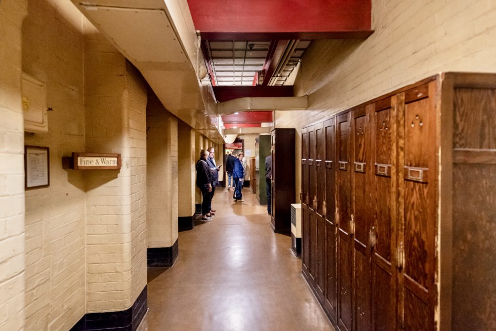 the shelter which housed the Cabinet War Rooms during WW II