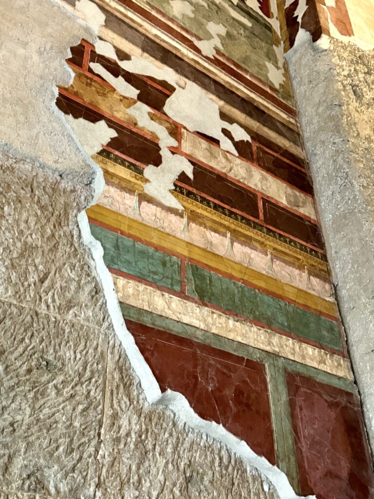 look how thick the fresco is!