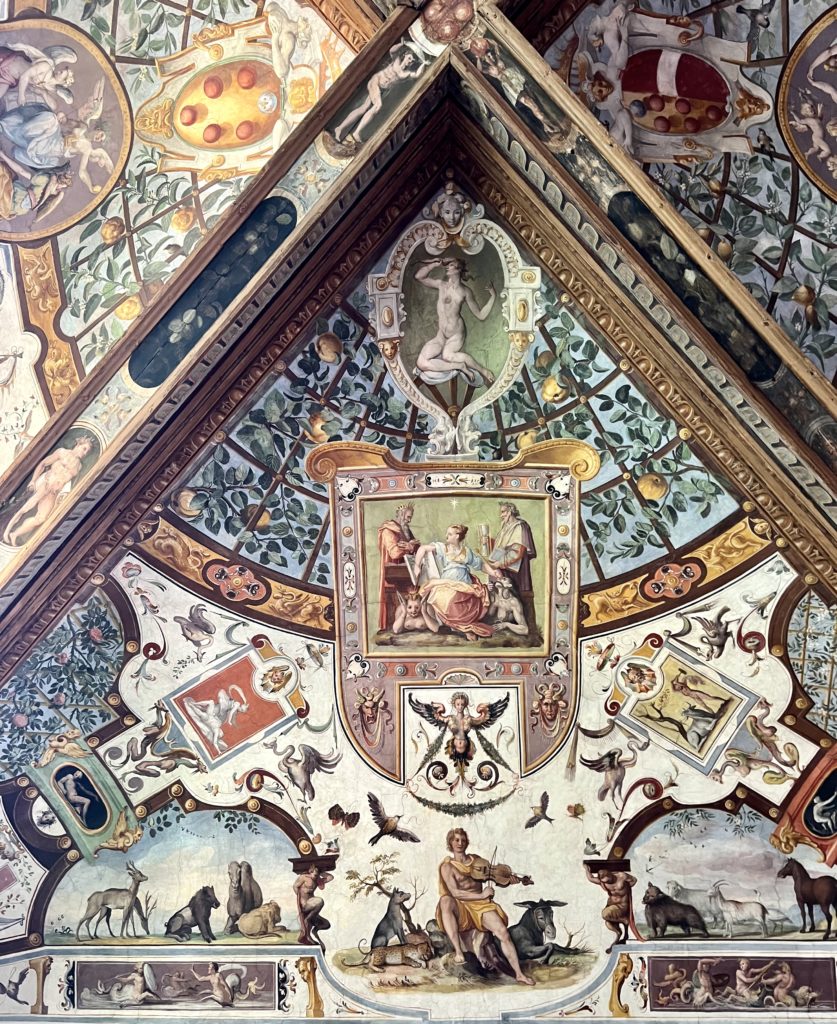 beautiful ceiling in the Uffizi