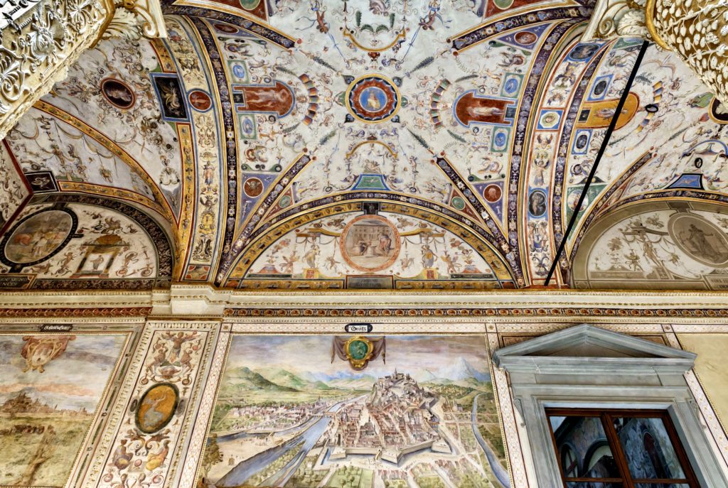 frescos in the ornate courtyard of Palazzo Vecchio