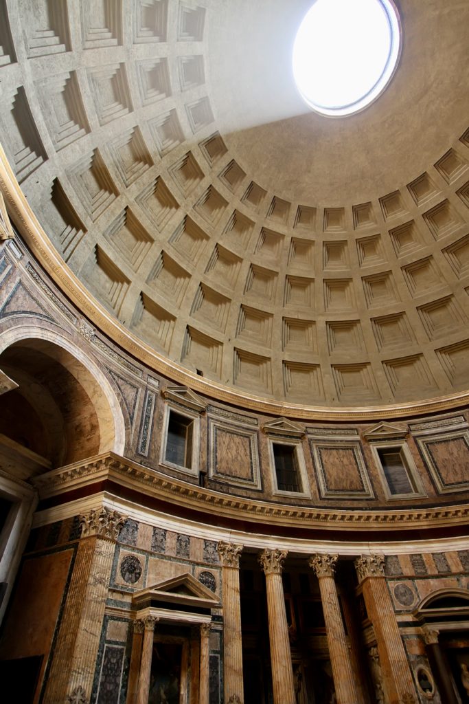 oculus of the Pantheon