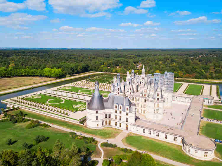 aerial view of the layout of Chateau Chambord