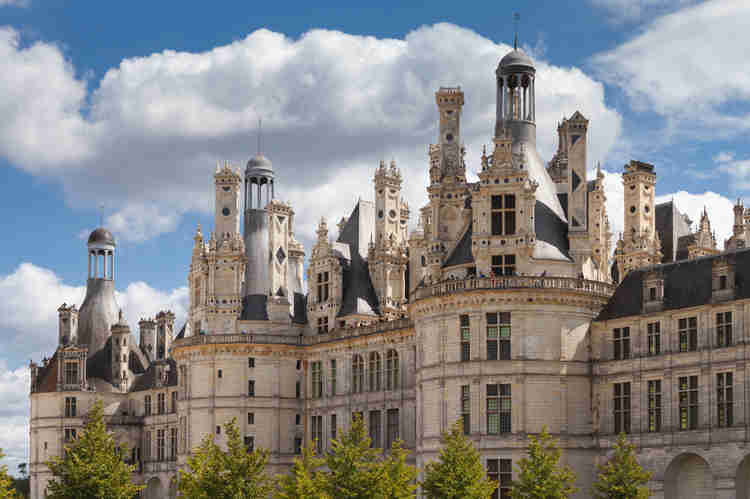facade of Chateau Chambord