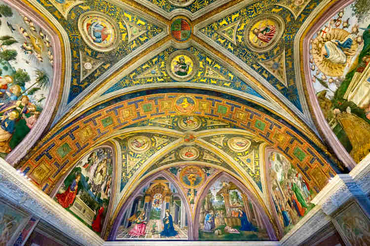 ceiling in the Borgia Apartments with Pinturicchio's Annunciation