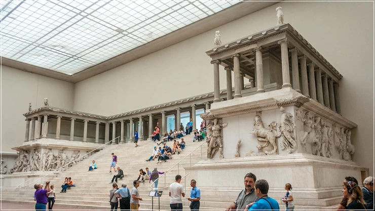 Pergamon Altar, 2nd century BC