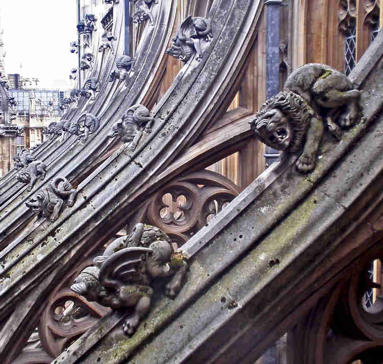 little demons on the flying buttresses