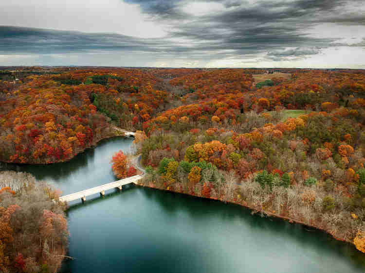 Aerial view of Little Seneca Lake at Black Hill Reginal Park 