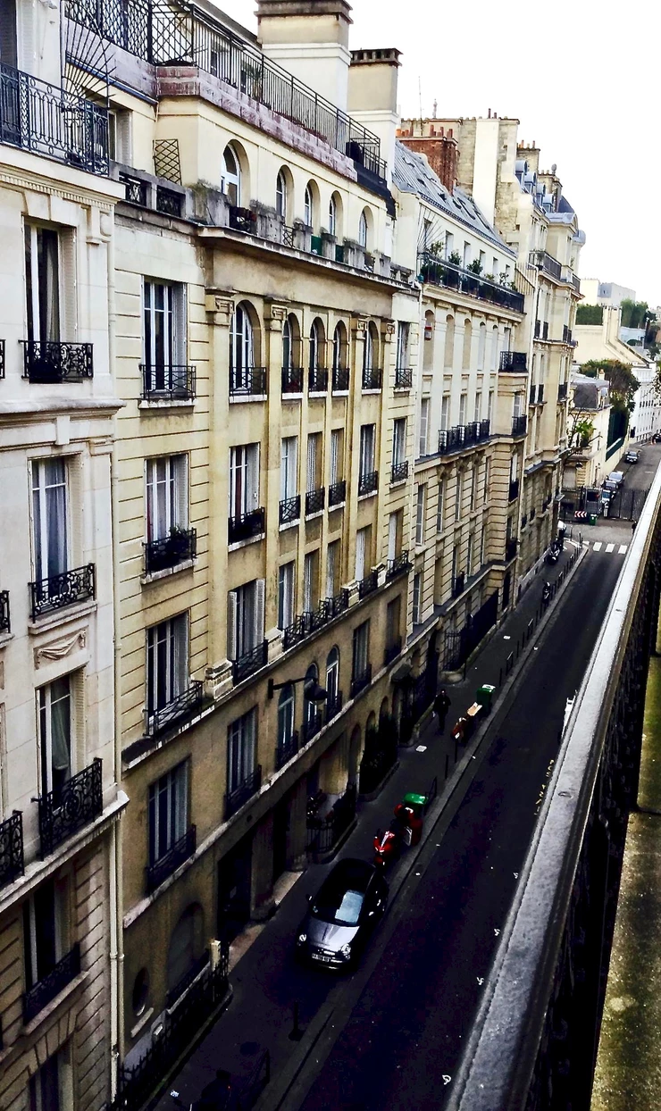 Rue Picot, site of my apartment in the 16th arrondissement of Paris