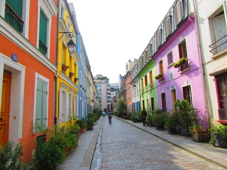 Rue Cremieux, a charming street in the ever charming Paris
