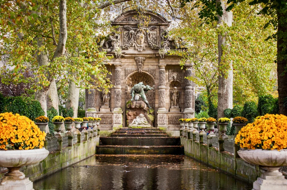 the Medici Fountain in Paris' Luxemboug Gardens