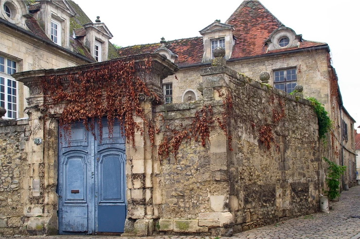 the medieval village of Crépy-en-Valois near Paris