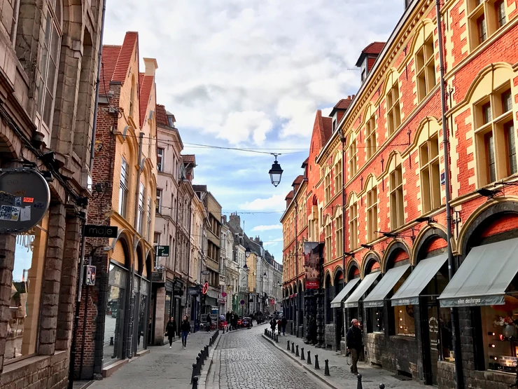 cobblestone streets of Lille
