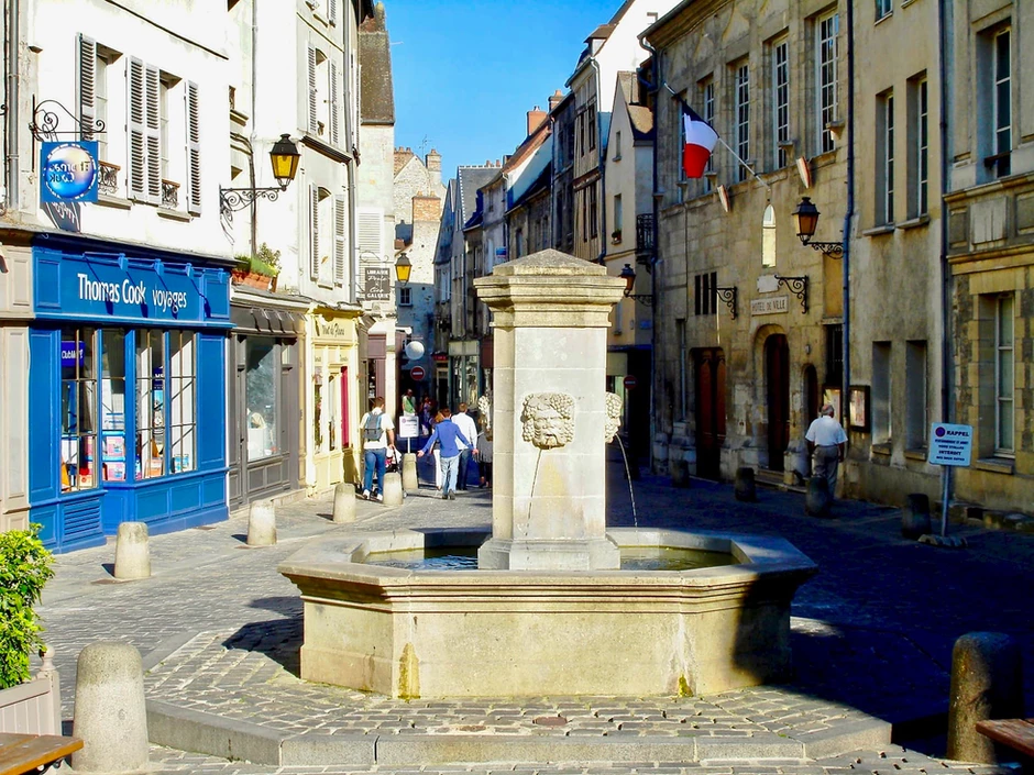 beautiful square in the medieval village of Senlis outside Paris