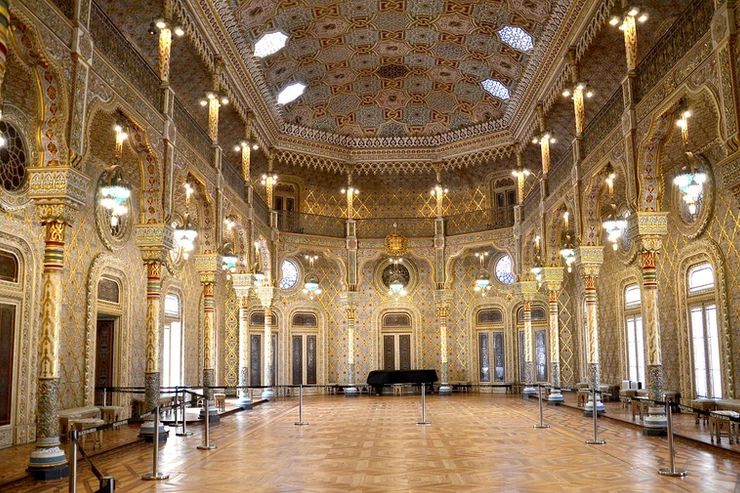 the Moorish Revival Room in Bolsa Palace