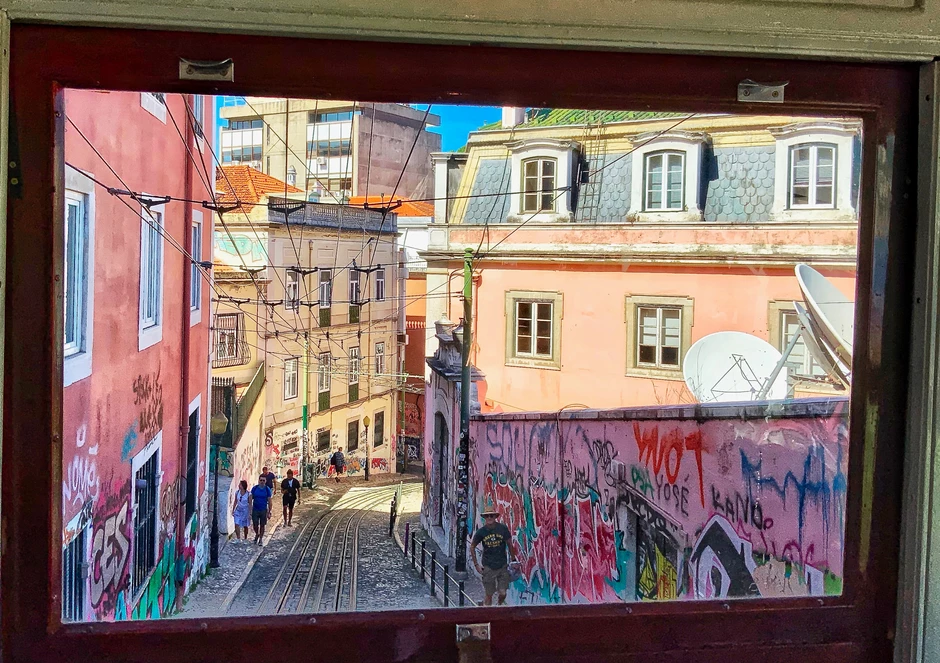 view out the back window of the Glória funicular