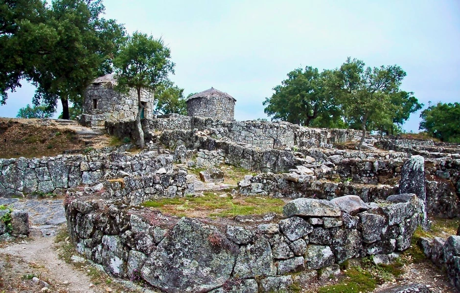 ruins of Citania de Briteiros