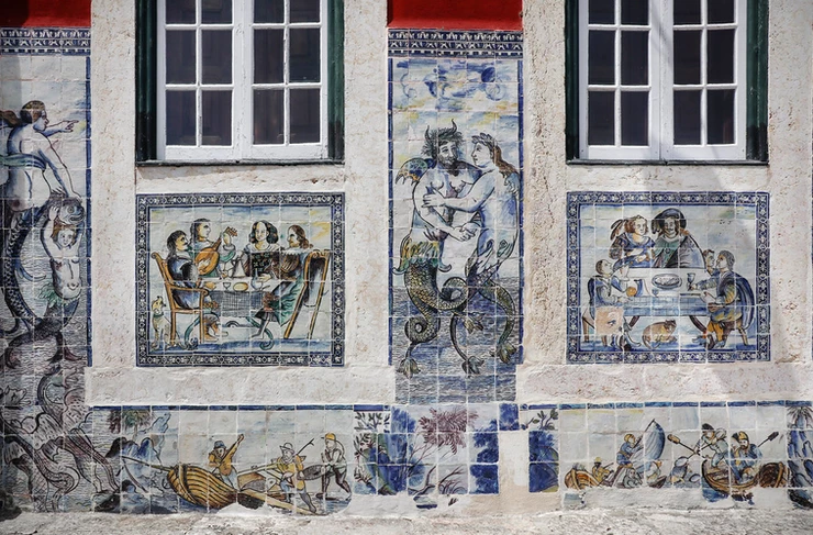 azulejo facade of the Palácio dos Marqueses da Fronteira,
