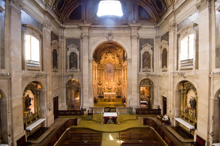 interior of Igreja da Madalena