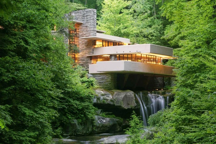the iconic shot of Fallingwater from the official viewing point