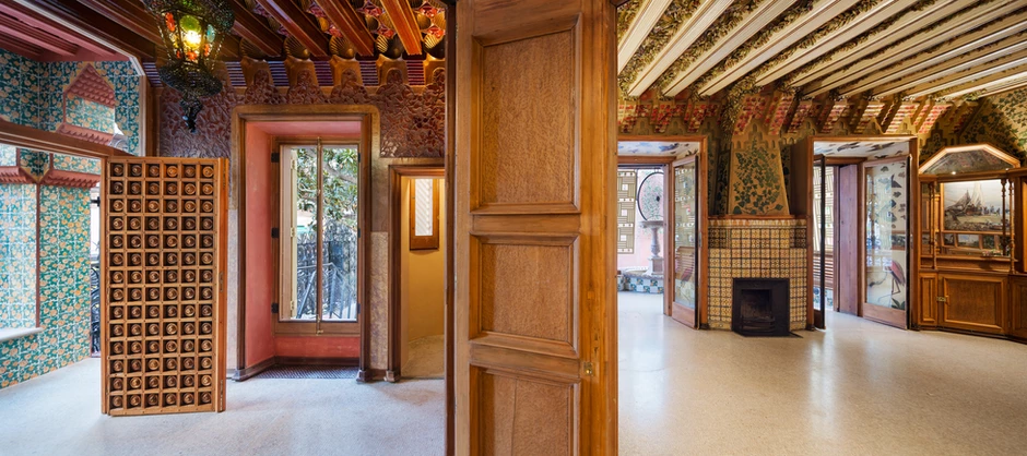 the interior of Casa Vicens with its elaborate ceilings