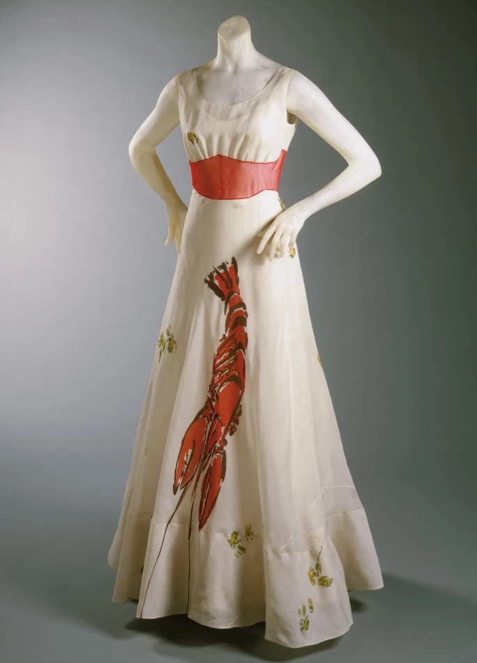 'THE LOBSTER DRESS' DESIGNED BY ELSA SCHIAPARELLI IN COLLABORATION WITH SAVADOR DALÍ, 1937. WWW.BRIDGEMANIMAGES.COM