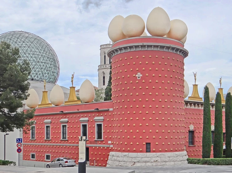  the Dali Theater and Museum in Figueres Spain. The building looks like it has goosebumps.