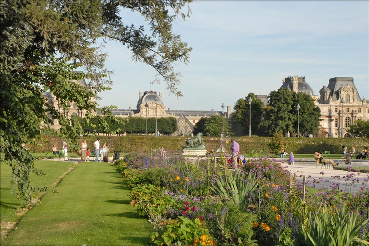 the Jardin des Tuileries in Paris' 1st Arrondissement