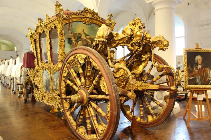 gilded carriage at the Royal Stables Museum