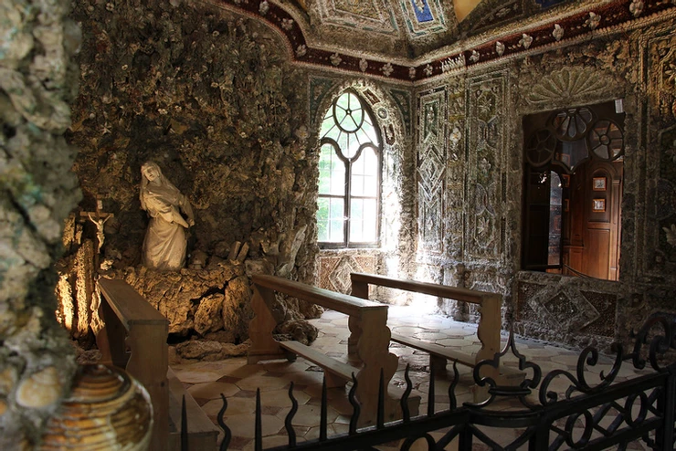 grotto design of Mary Magdalene in the Magdalene Inn on the Nymphenburg Palace Park grounds