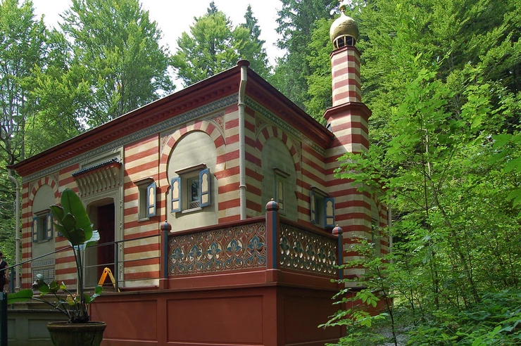 The Moroccan House in Linderhof Palace Park. Ludwig purchased it at the 1878 World Fair. It was rebuilt and restored in 1998.