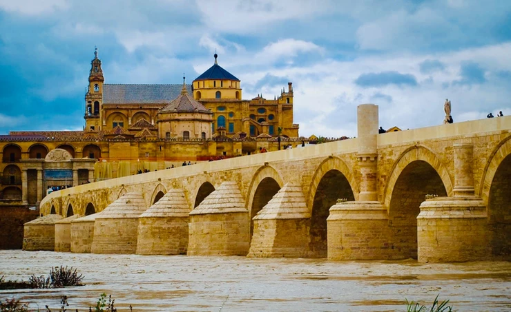 the Roman Bridge, with the Mezquita as a backdrop, in Cordoba