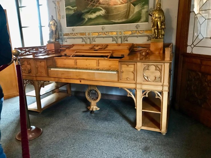 the piano that Wagner played for Ludwig and his family
