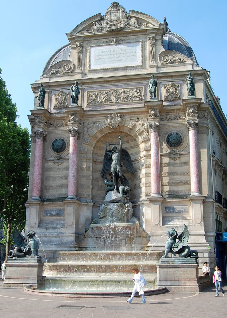 Davioud's Fountain on Saint Michel Boulevard, a common meeting place to tour the Latin Quarter