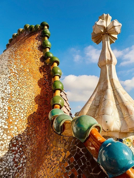 Casa Batlló's shiny roof and spire