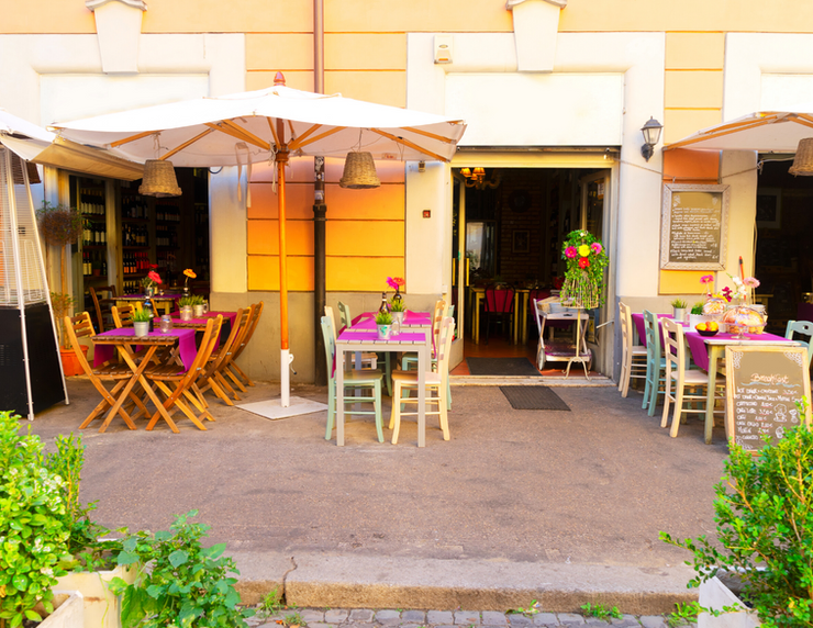 adorable cafe in Trastevere
