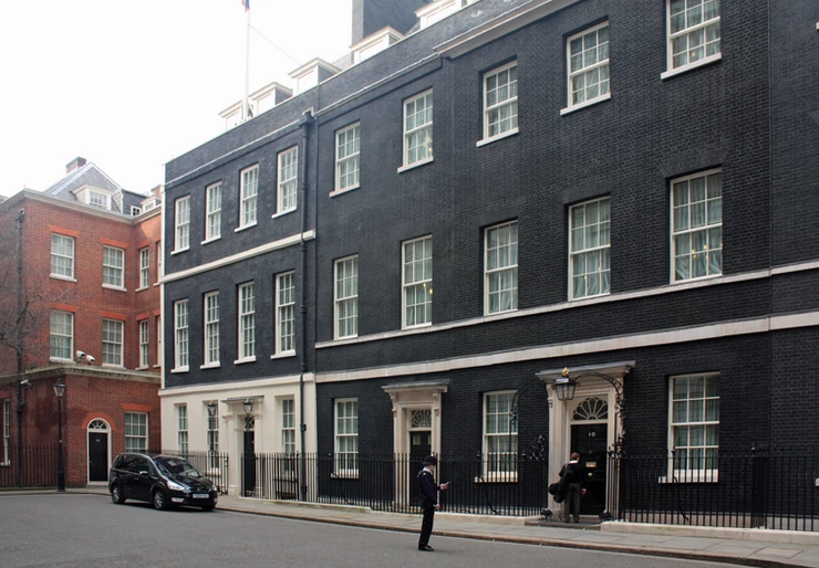 10 Downing Street in London. image source: Wikipedia