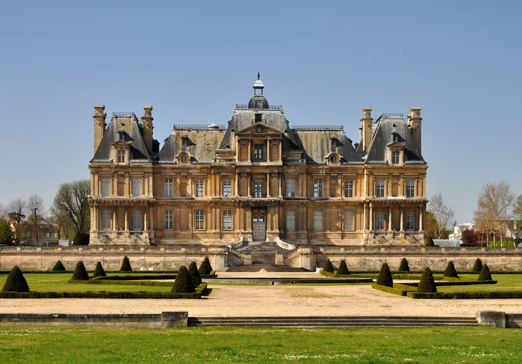 Chateau de Maisons-Laffitte. Image source: Moonik on Wikimedia