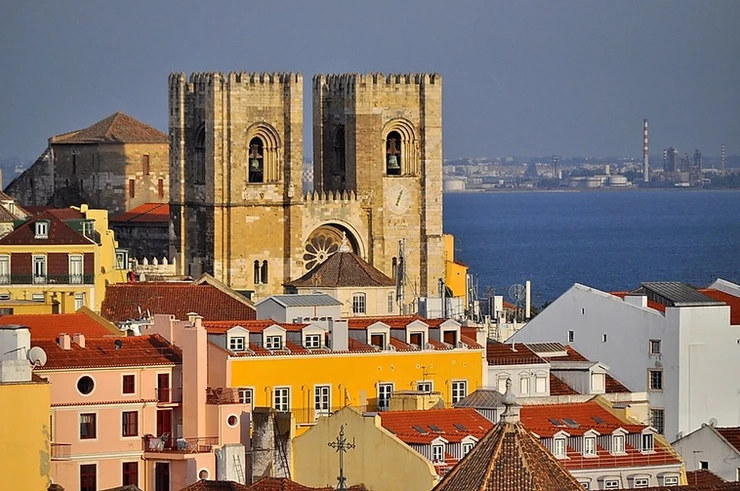the imposing Romanesque Sé Cathedral in Lisbon